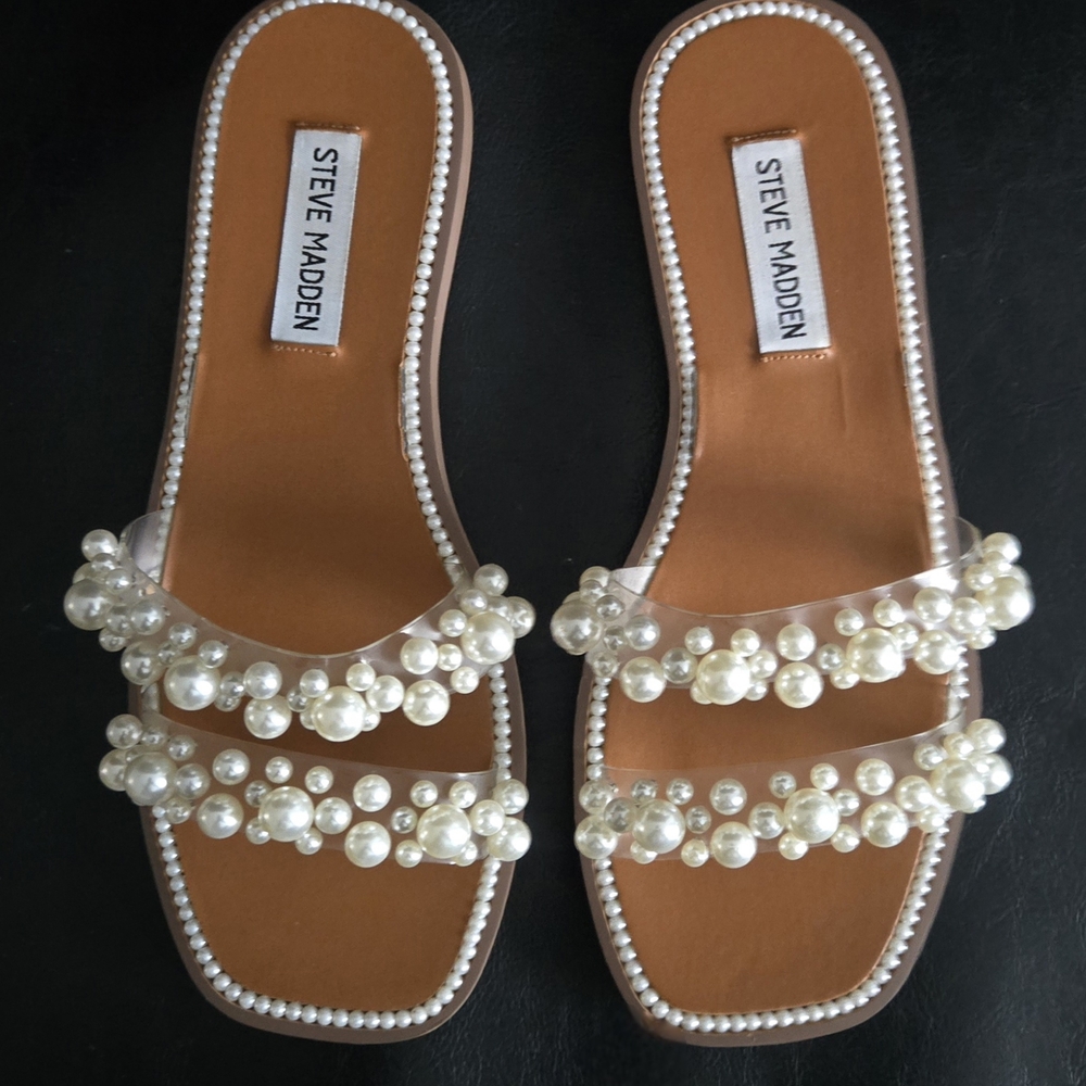 Steve Madden Pearl Embellished Tan Sandals - Picture 4 of 7